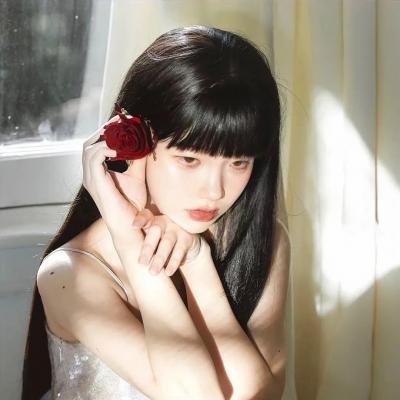 重生后，小辣椒用空间搬空老公全家